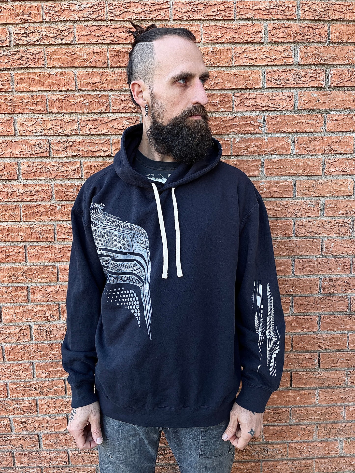 Luminous Guardian ~ Hoodie (L)